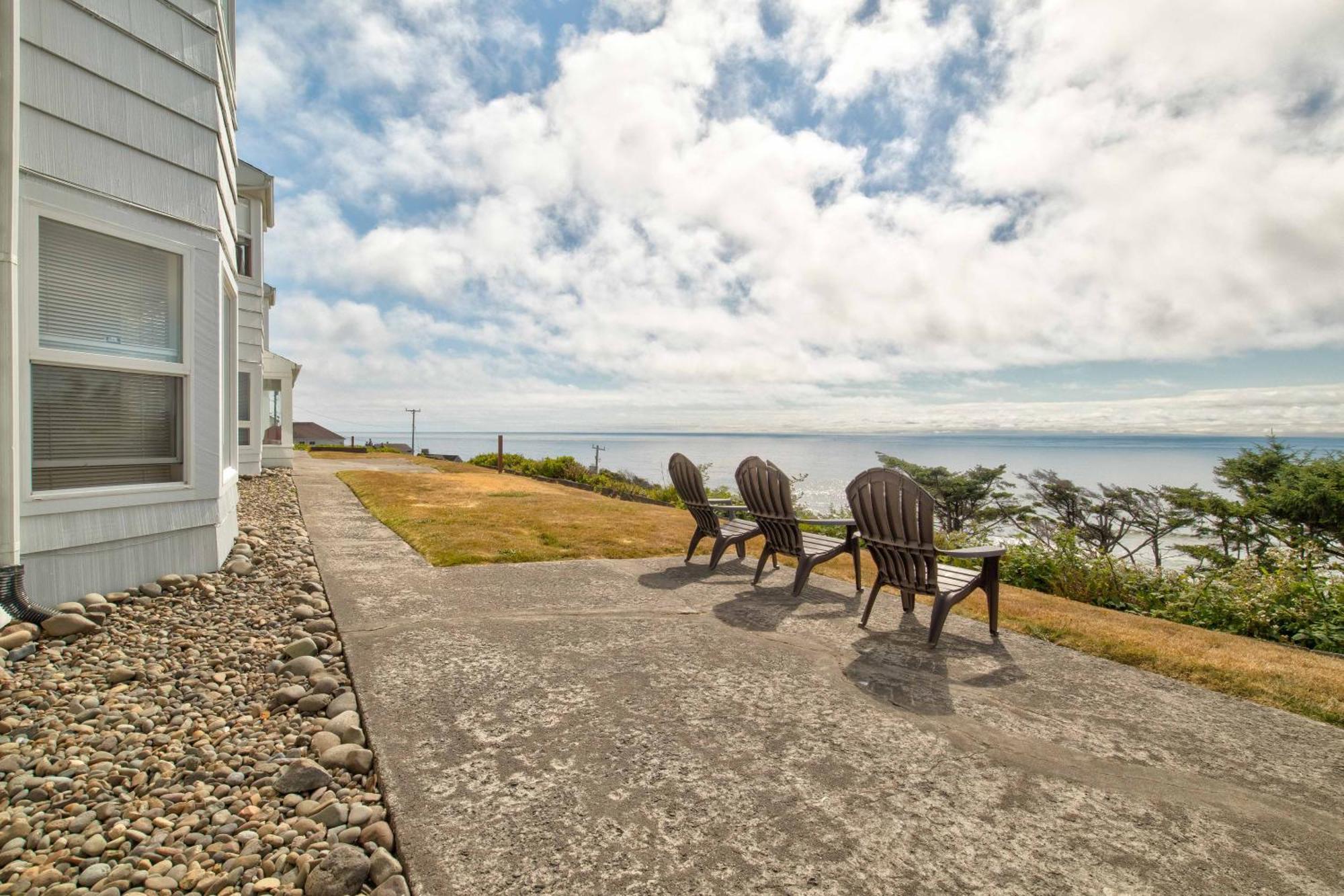 Ester Lee Oceanview Inn Lincoln Exterior foto