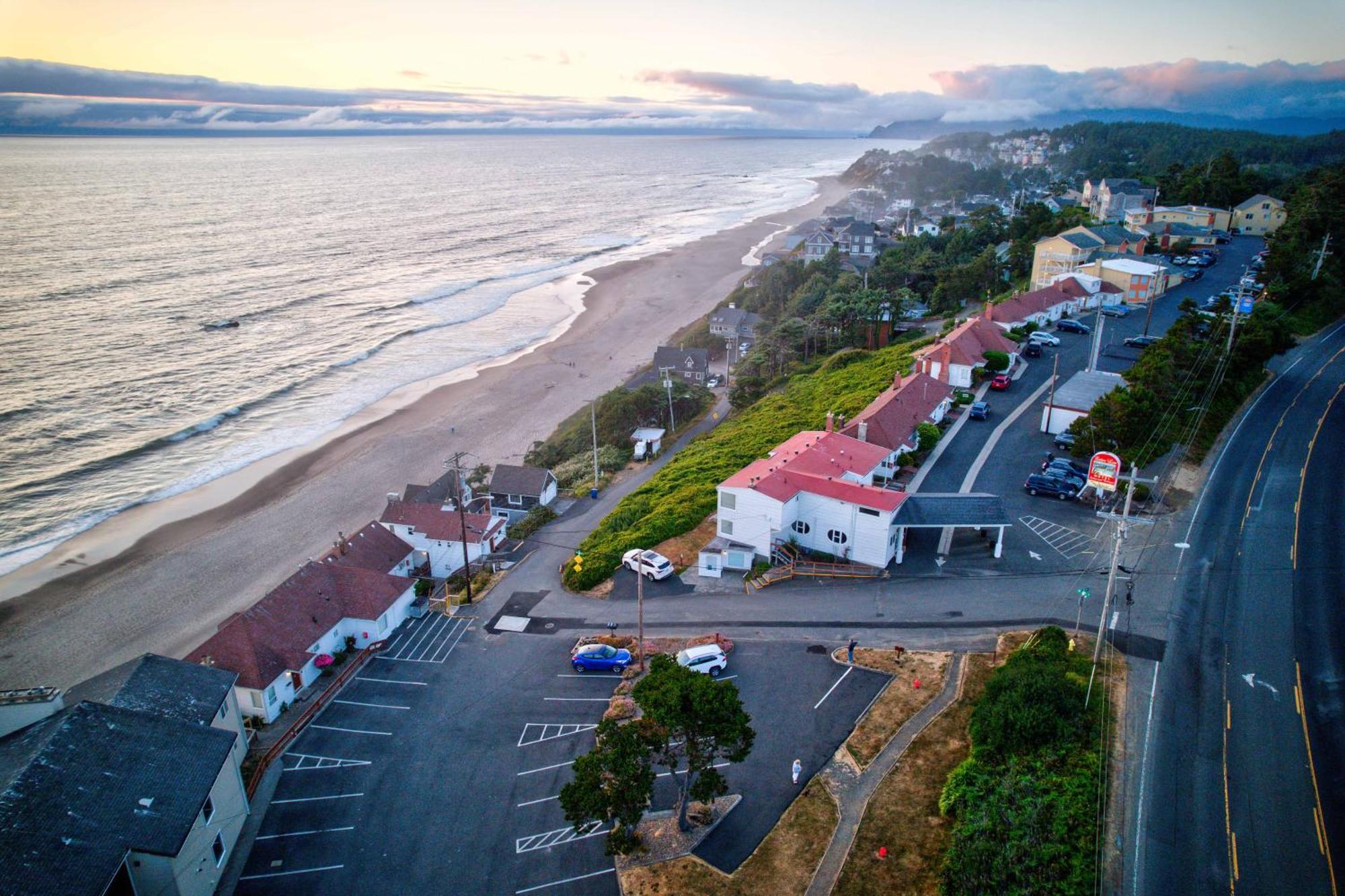 Ester Lee Oceanview Inn Lincoln Exterior foto