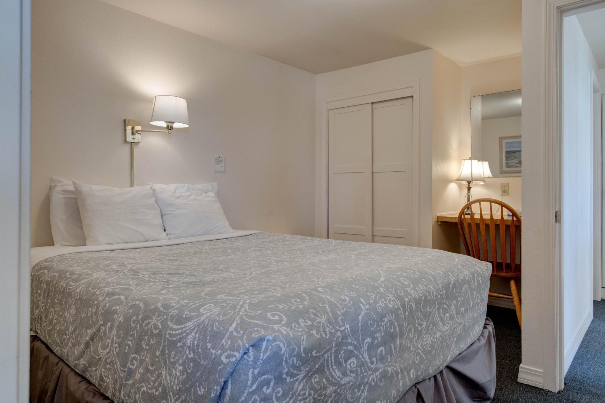 Ester Lee Oceanview Inn Lincoln Quarto foto